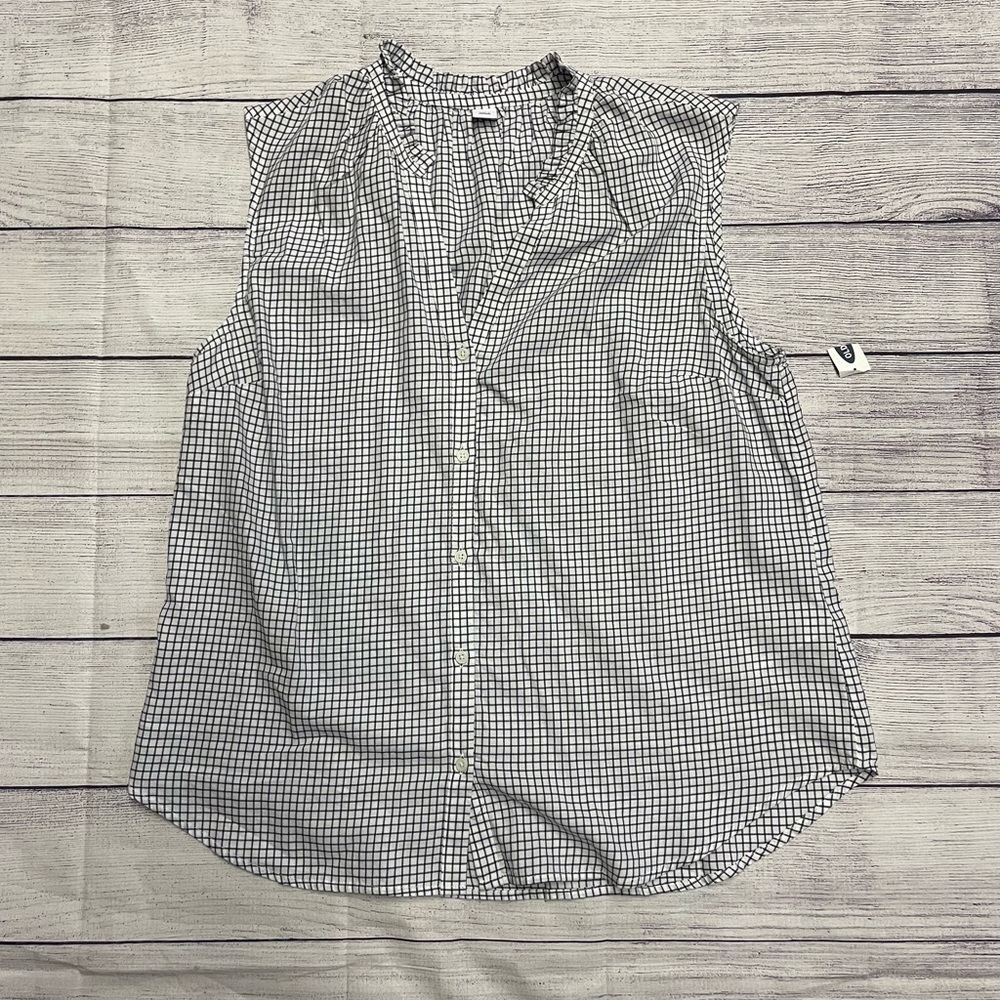 Old navy blouse NWOT